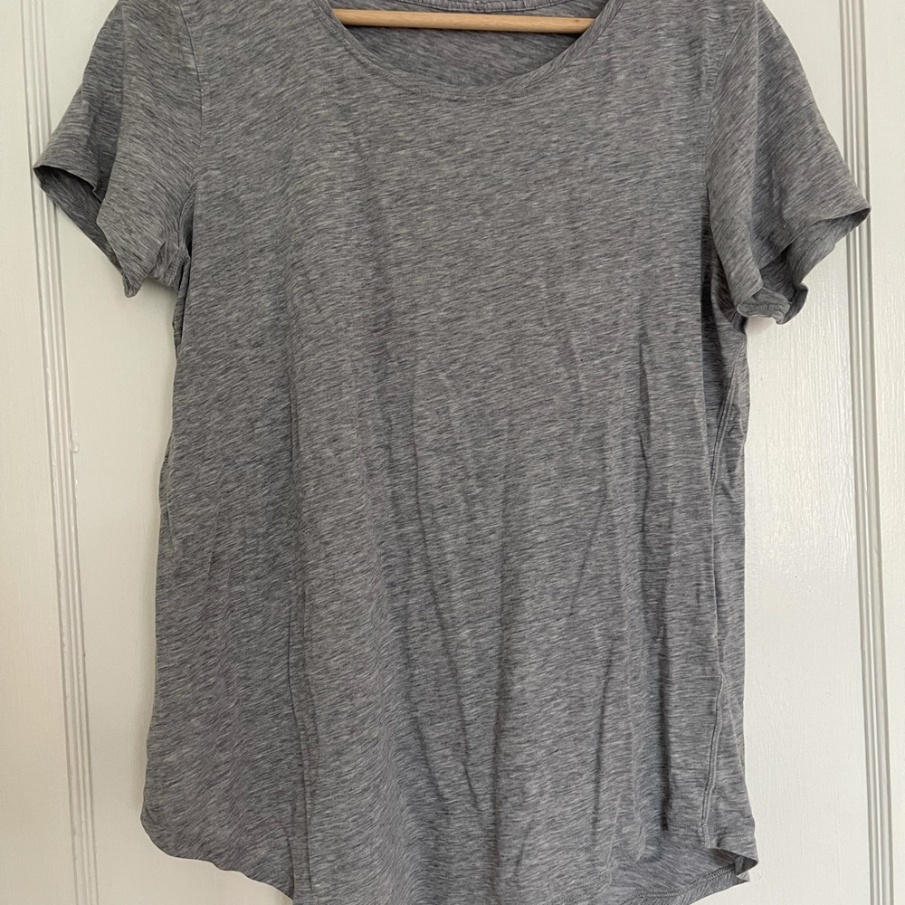 Lululemon Tee